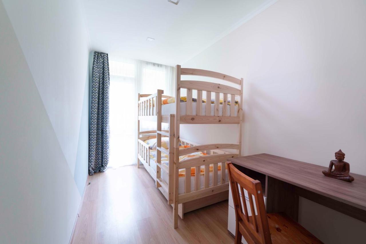 Comfort 66 - Real-Life 3-Room Family Stay With 4 Beds Mişcolţ Exterior foto
