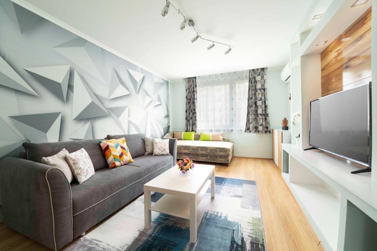 Comfort 66 - Real-Life 3-Room Family Stay With 4 Beds Mişcolţ Exterior foto