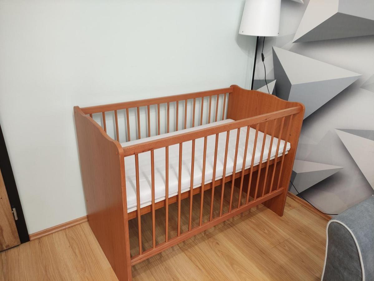 Comfort 66 - Real-Life 3-Room Family Stay With 4 Beds Mişcolţ Exterior foto